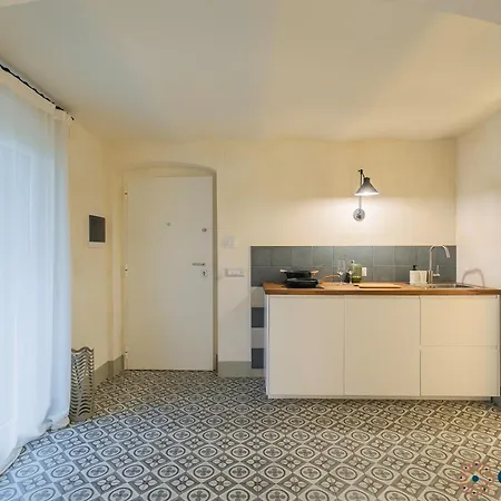 Casa Ettore By Apulia Апартаменты Бари